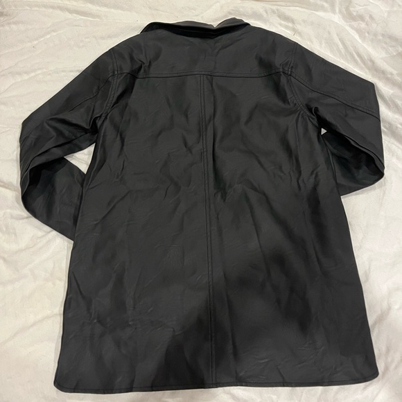 Faux leather over sized jacket - Picture 2 of 3